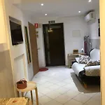 Near Ocean Rua Alves Correia Албуфейра