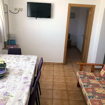 Near Ocean Rua Alves Correia Албуфейра