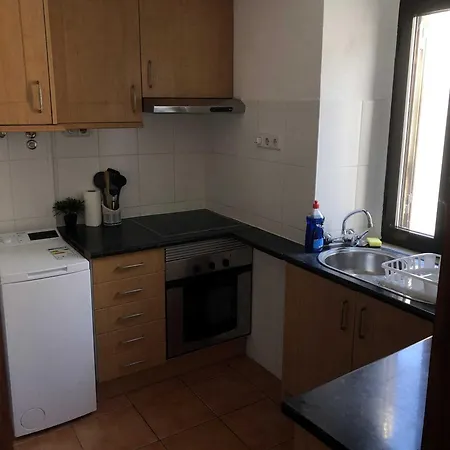 Near Ocean Rua Alves Correia