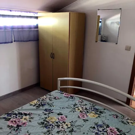 Near Ocean Rua Alves Correia * אלבופיירה