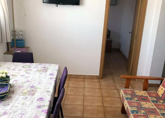 Near Ocean Rua Alves Correia Албуфейра